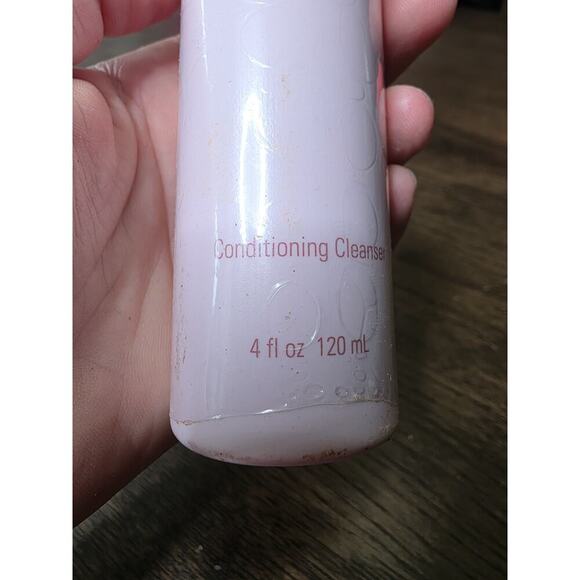 Sheer Cover Conditioning Cleanser 4 fl oz New And Sealed - Picture 3 of 11